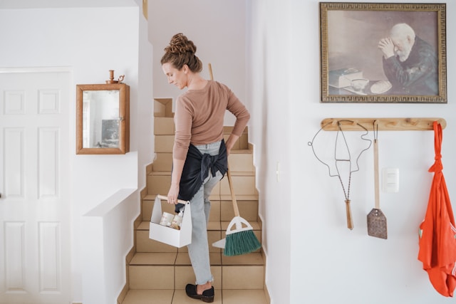 How to Book Trusted Home Cleaners in Dubai Instantly